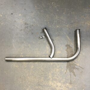 Exhaust pipe set